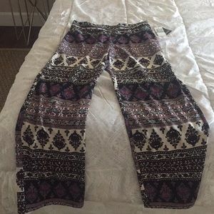 Flowing pants